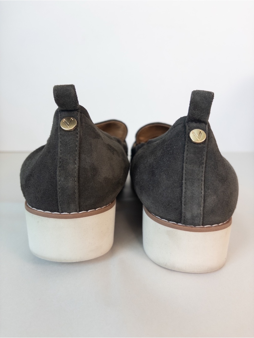 Vionic Cynthia II Suede Loafers Green - Picture 6 of 12